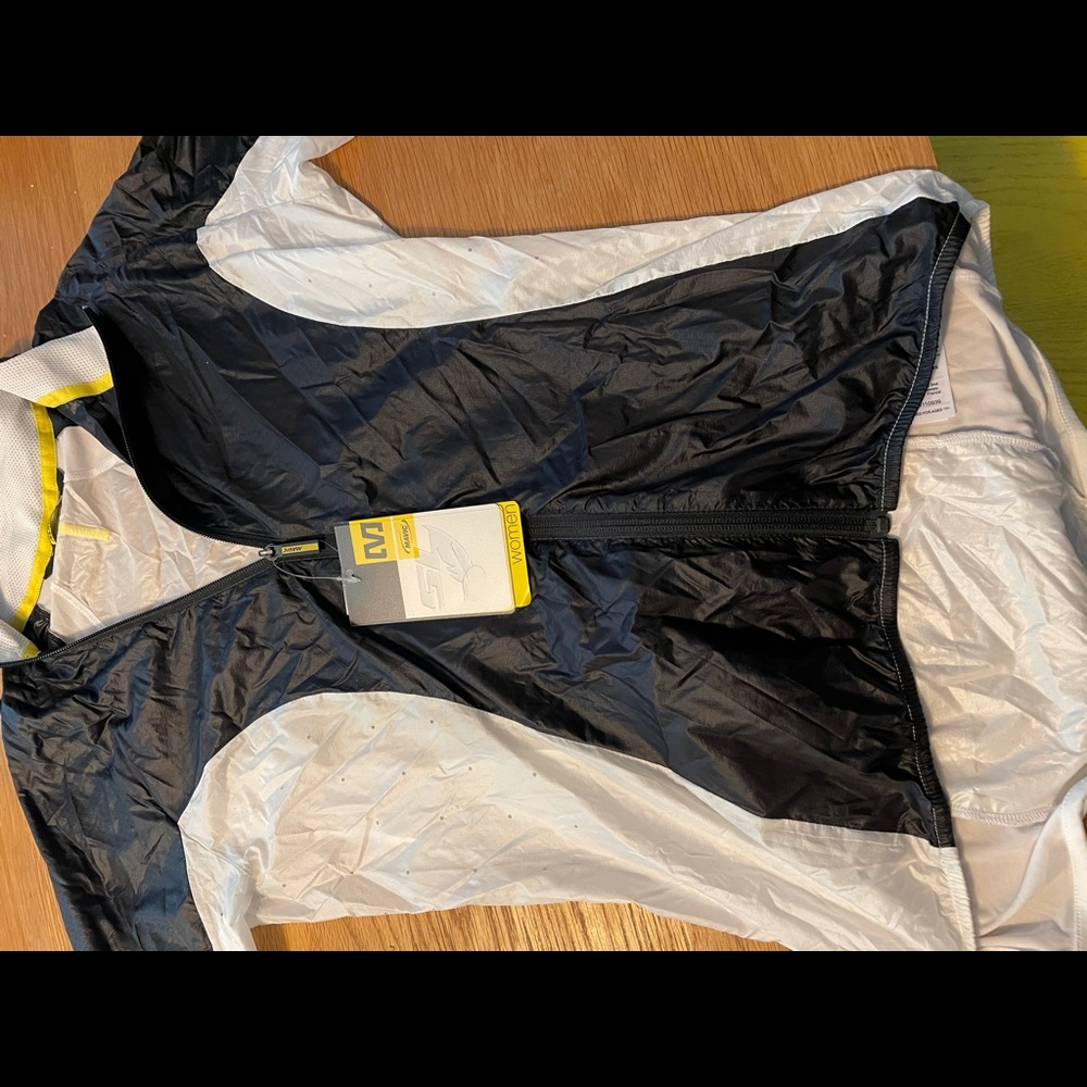 NWT Mavic France Women’s Cycling /Pelaton Shirt